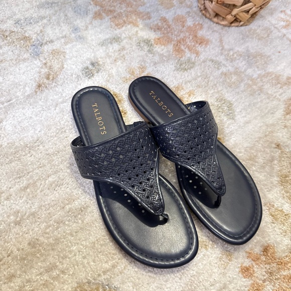 Talbots • Navy Blue Gigi Faux Napa Sandals Sz 8 Round Toe Casual - Picture 3 of 7